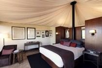 Longitude 131 Hotell Yulara Exteriör bild